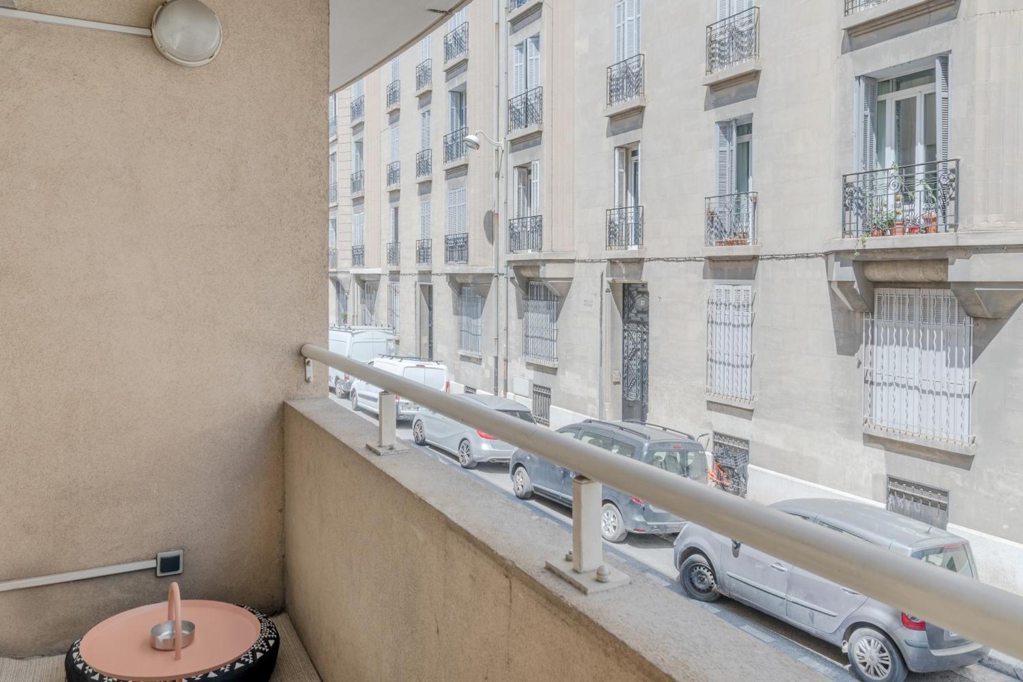 Charmant T2 Avec Balcon - Chaves Марсель Экстерьер фото